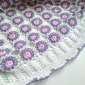 Vintage Crocheted Floral Bedspread - Coverlet